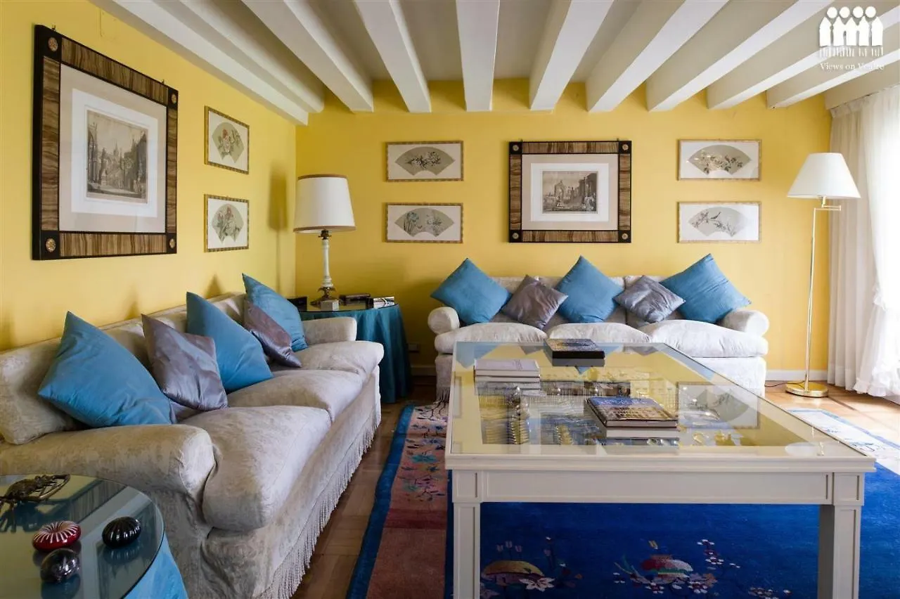 Ca' Cerchieri Mezzanine Daire Venedik