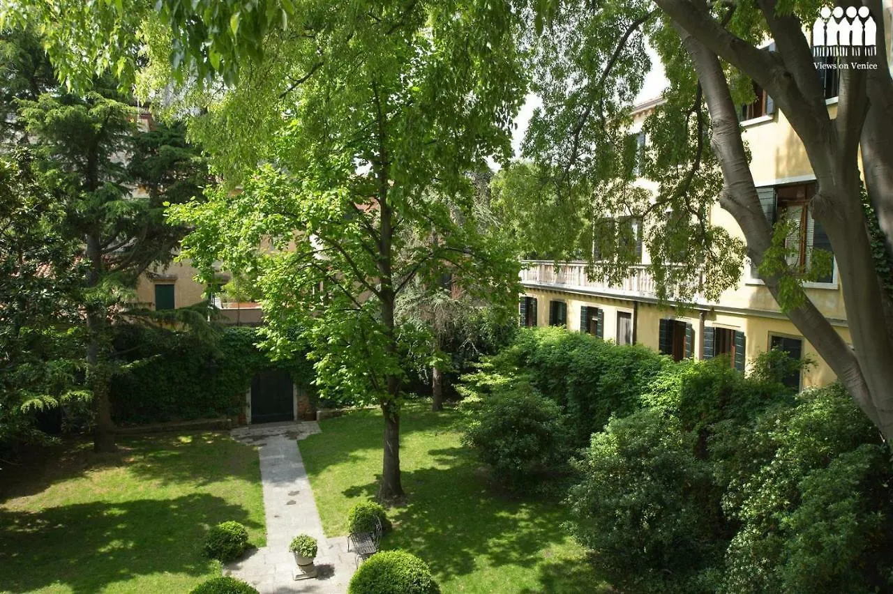 Ca' Cerchieri Mezzanine Apartment Venice 0*,